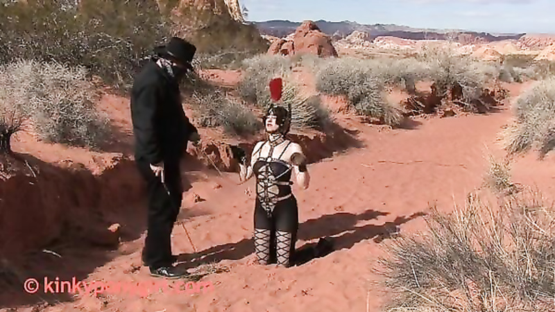 KINKY PONYGIRL - Valley of Fire