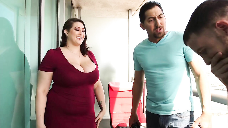 PLUMPERPASS - Angel DeLuca - Getting Fucked at the Photo