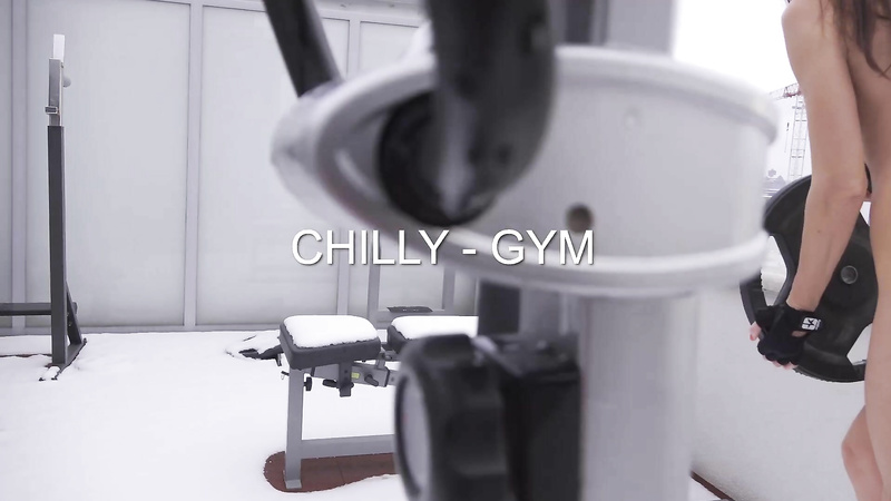 QUEENSNAKE Chilly Gym