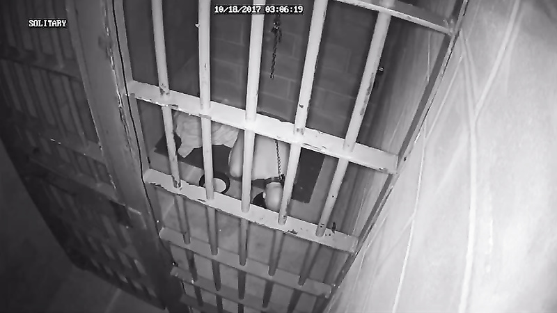 Bondage Life	48 hour jail cell isolation challenge