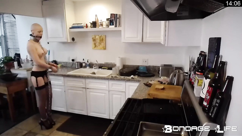 BondageLife	Rachel Greyhound - Kitchen Time with Greyhound