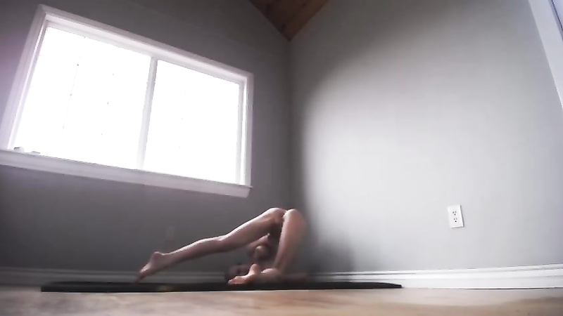 BondageLife 	Rachel Greyhound, Lita Lecherous - Yoga