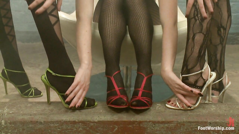 Foot Worship	Katie Summers, Vanessa Cage, Katie St. Ives (Foot Fucking Fetish Foursome)