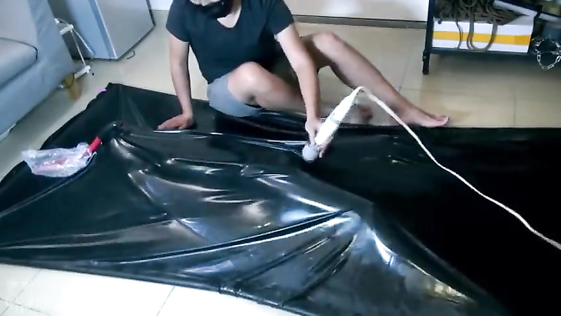 Studio Bling	Latex_008 Miao's Vacuum bed First experience