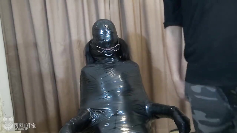 Studio Bling	MKB_010 Mummification Humanoid Chair Bondage