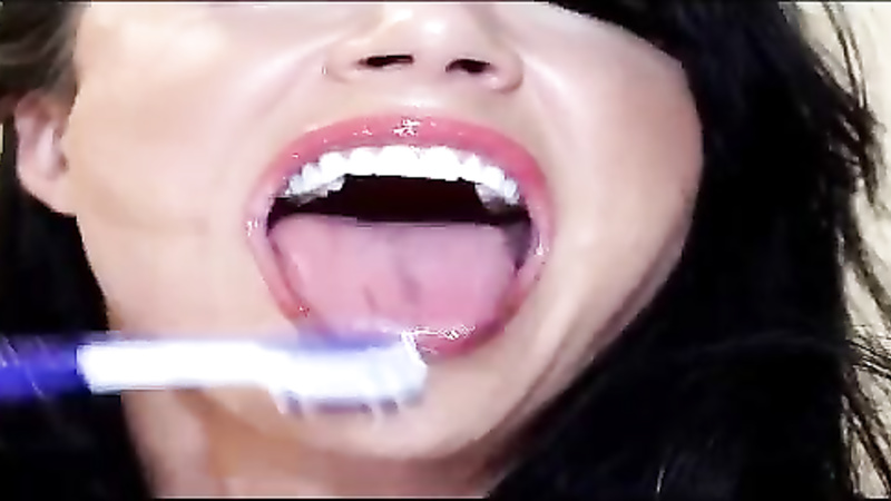 Erotic Muscle Videos	toothbrush