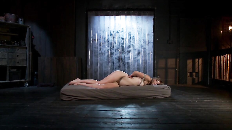 Fucked and bound	[2014-08-15]Falling From Grace (Christian Wilde, Mona Wales)
