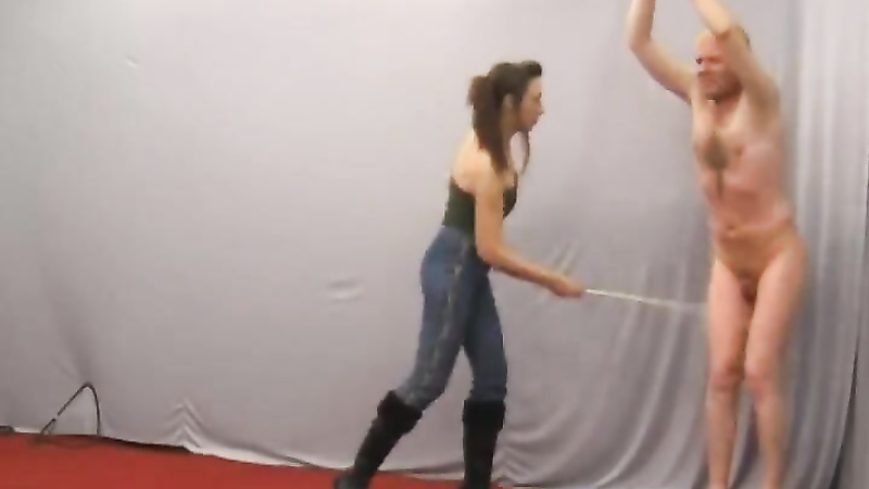 Cruel Amazons	MERCYLESS WHIPPING WITH LADY JENNY