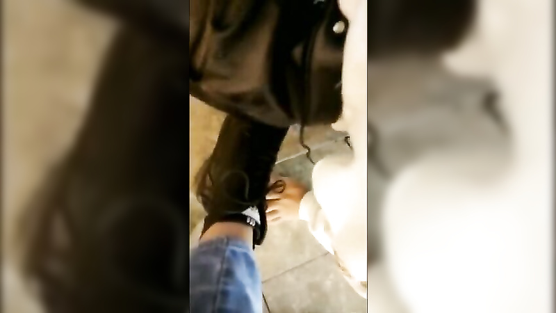 Chinese Public Foot Slaves