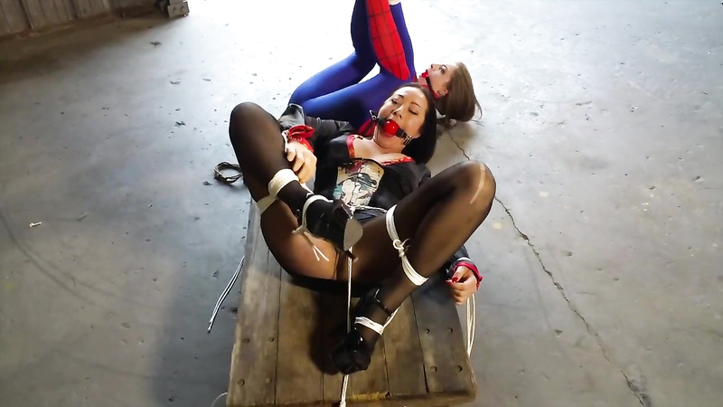 Shiny Bound - Terra Mizu & Nyssa Nevers - Spidergirl.. Caught And Unmasked