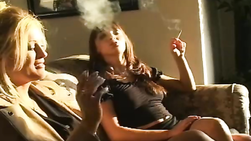 Sexy Cigarette Sharing