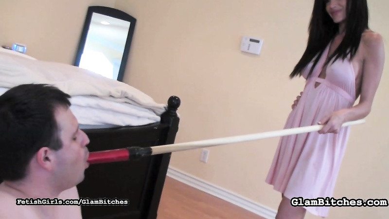 Glam bitch administers anal punishment