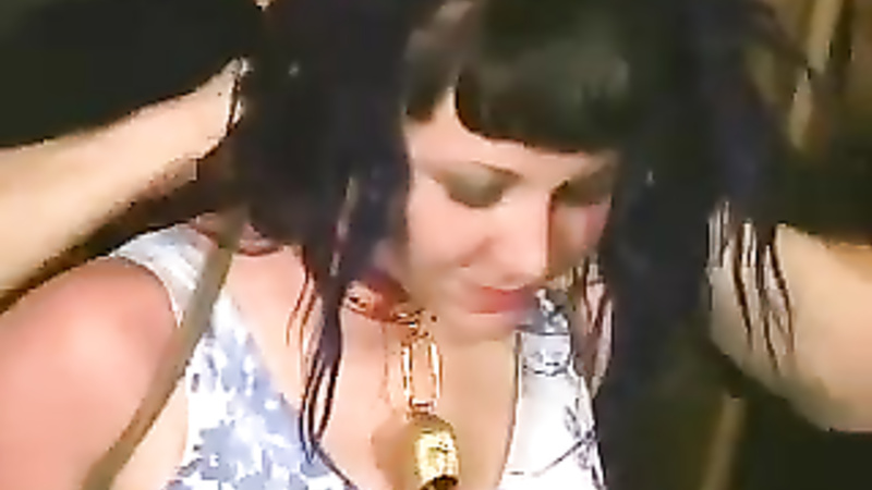 INSEX - Drip (Live Feed From May 5, 2002) (Betty)