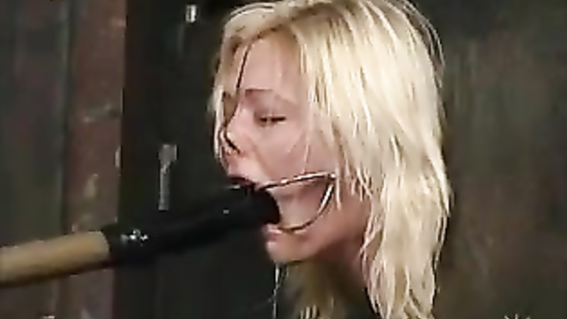 INSEX - Bah Humbug (Live Feed From December 24, 2003) (Angelica)