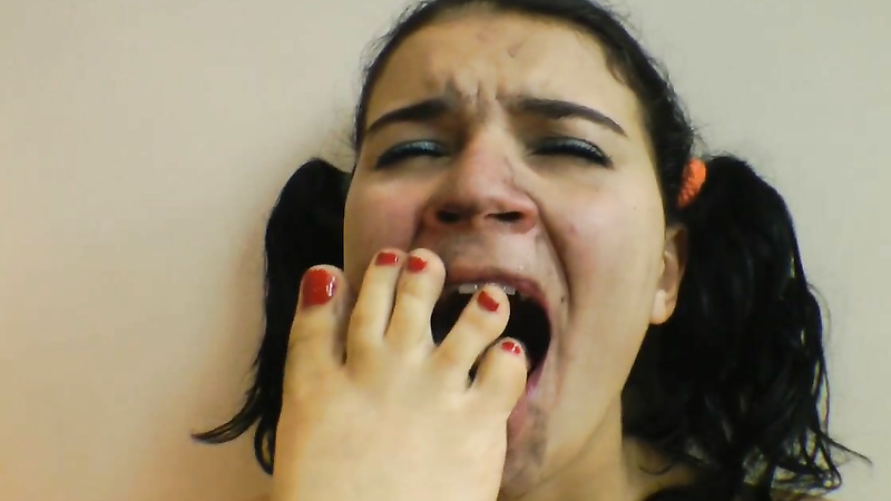 Licking Larissa Diel´s Cute Diry Feet
