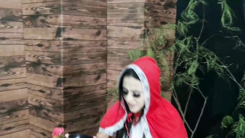 The Pervert Little Red Riding Hood