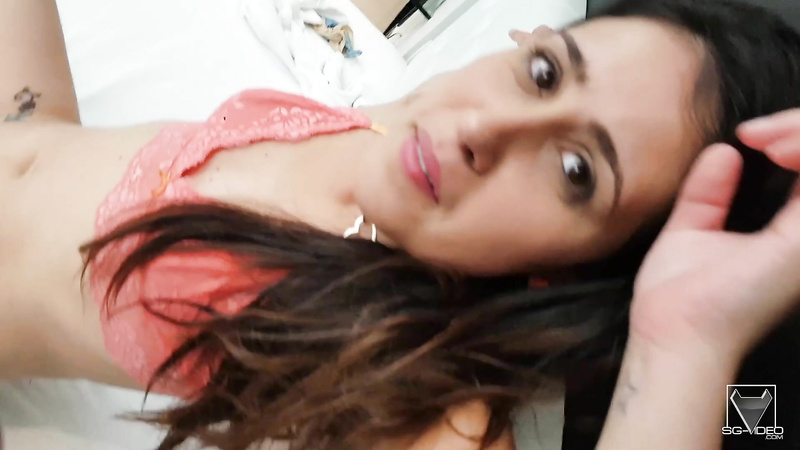 Swallow My Big Farts And Lick My Pink Ass Bitches!! By Top Girl Paty Rossi - Gabyzinha And Amandinha