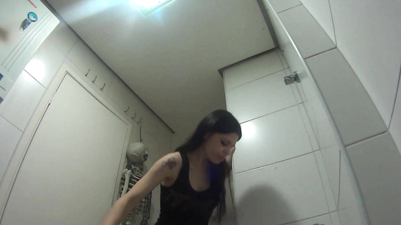 Pee Hidden Camera 15 Scenes