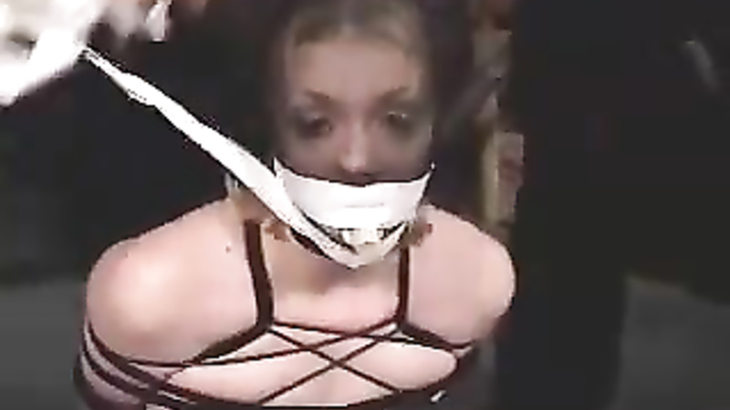 INSEX - Cow Show (Live Feed From April 29, 2001) RAW (Cowgirl)