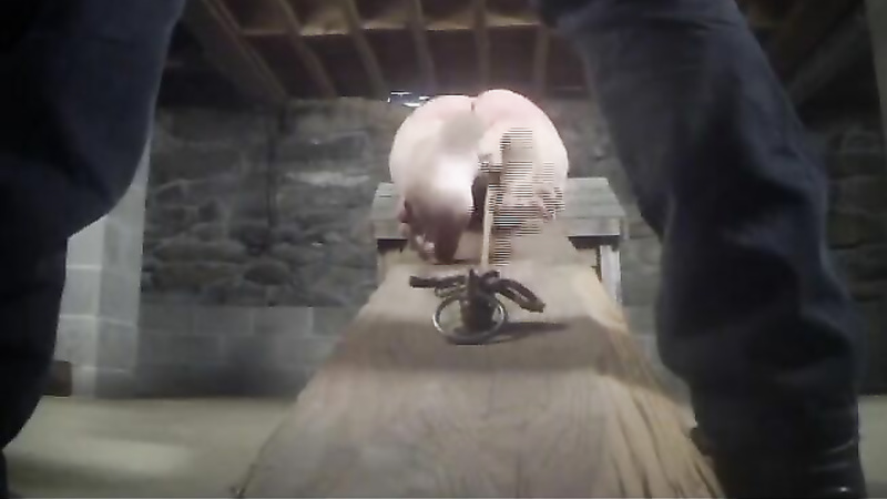 BRUTAL MASTER  Hole Plank Torture