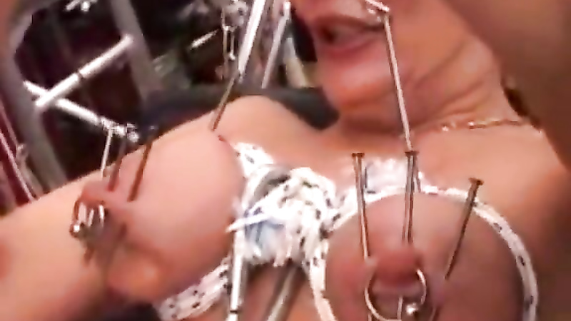 torturegalaxy - Rita tits nailed to board