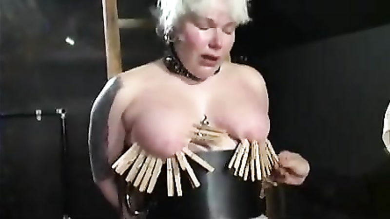 BRUTAL MASTER feralclipson her tits