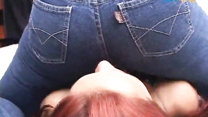 Facesitting Jeans And Kisses In The Ass!