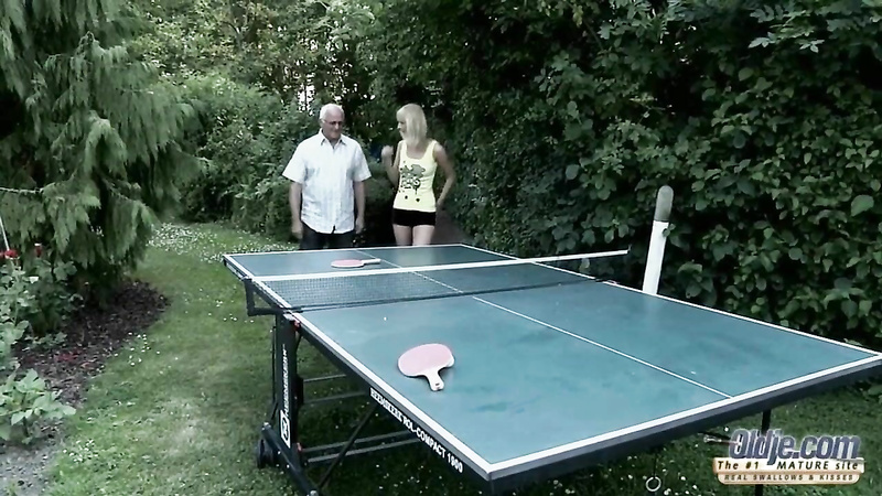 Ping Pong Deluxe with Mia Hilton, Phill