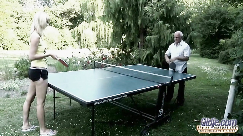 Ping Pong Deluxe with Mia Hilton, Phill