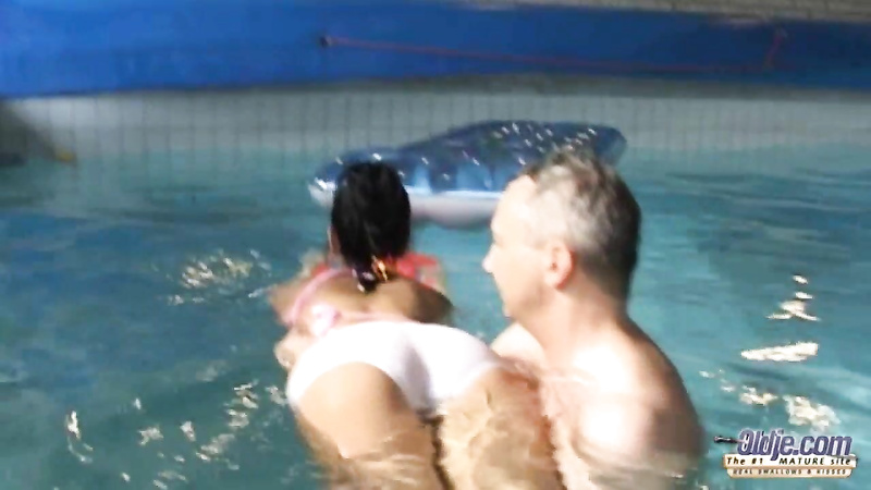 Swimming Lesson with Sheridan, Bob