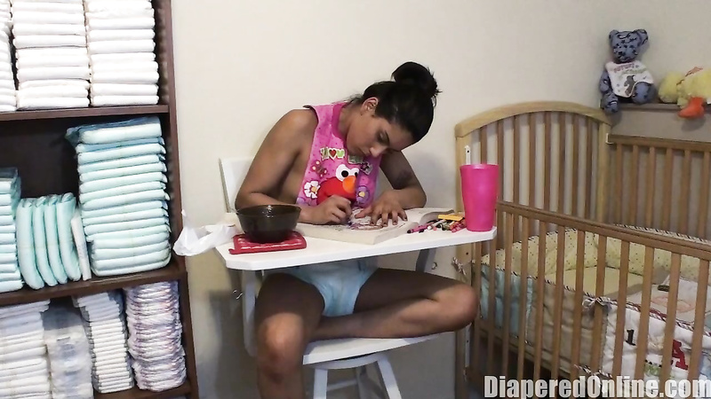 Cici: Lunch, Coloring & Singing in High Chair