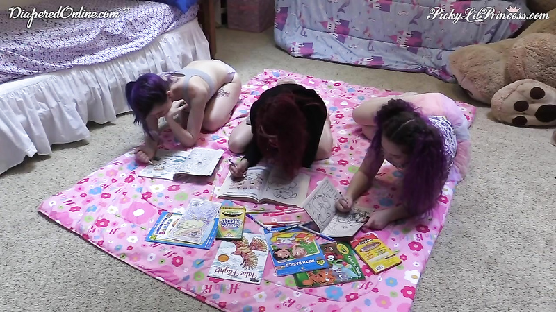Picky, Stephanie & Bunny: Coloring on Floor