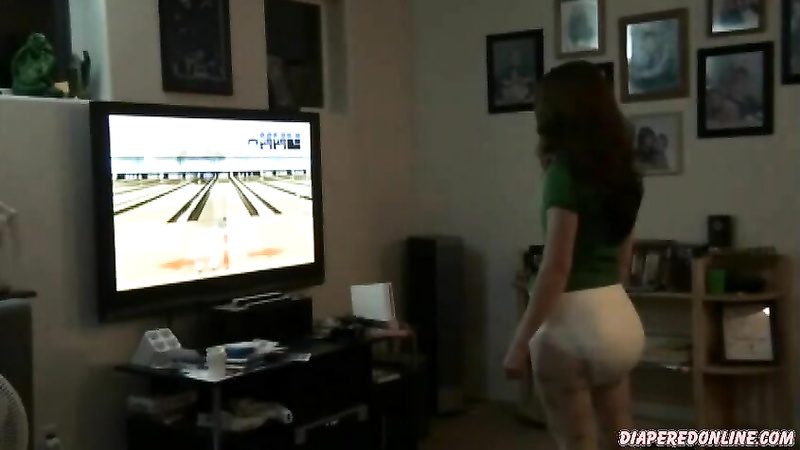 Dolly: Wii Bowling in Diapers
