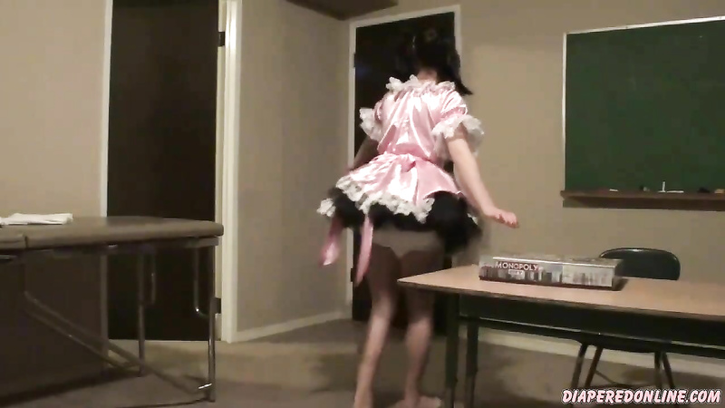 Lucy: Maid Unassisted Messing