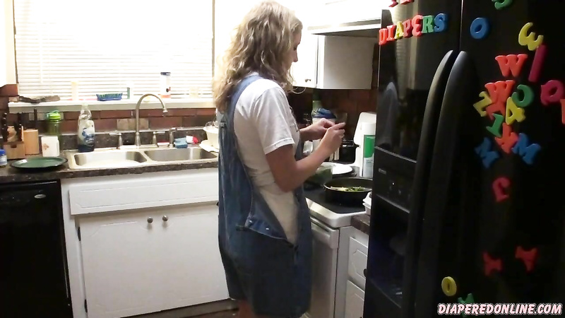 Amber: Diaper Overalls Cooking