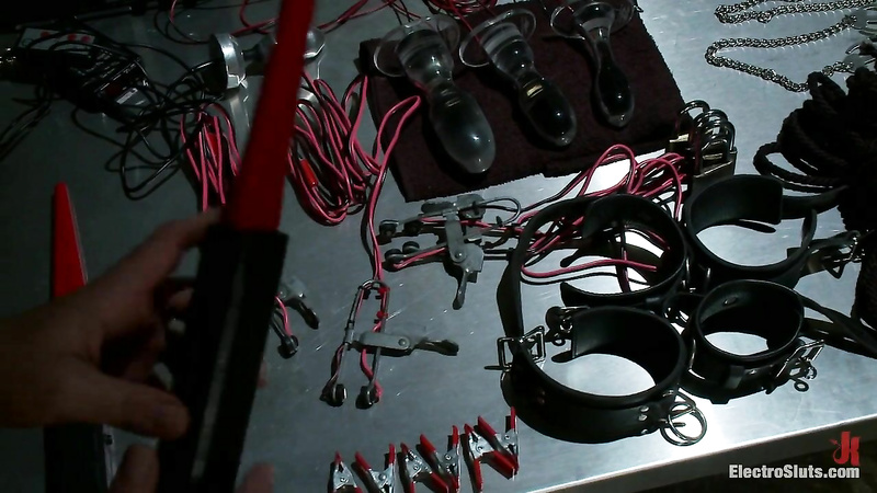ELECTRO SLUTS - An Electrosluts Reality Film