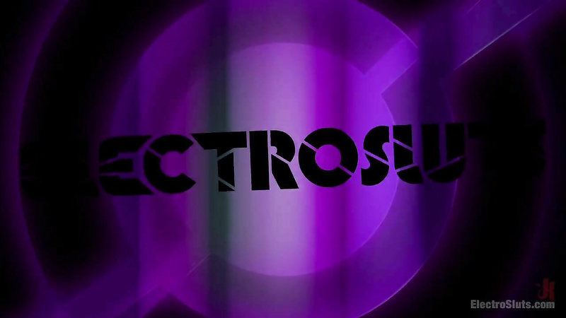 ELECTRO SLUTS - Daisy Ducati, Eliza Jane and Bella Rossi