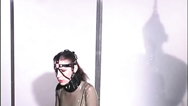 Gwen Media Rubberella 3 - The Facility - Jean Bardot, Anastasia Pierce, Kumi Monster