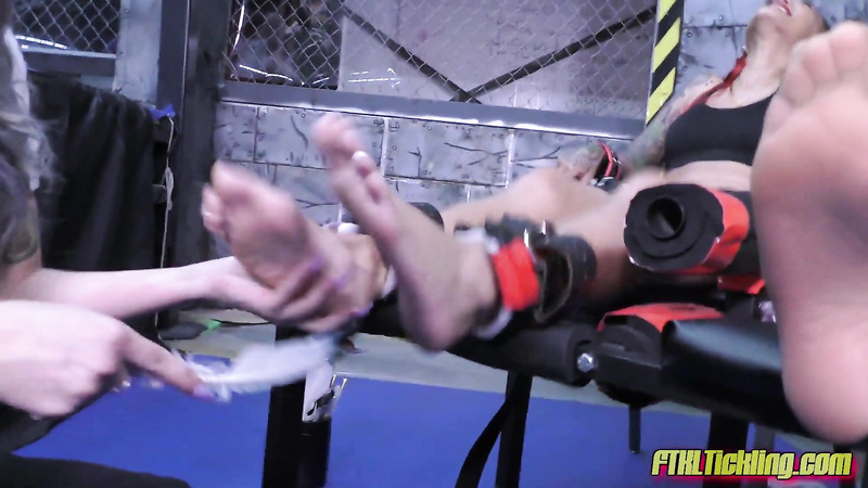 Tickle Wrestling Entertainment! Pt 62: Fatal Foot-Way Fight to the Finish!