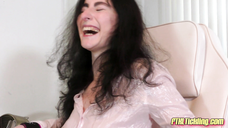 The Yin and Yang of Tickling! Pt. 1: Soft Tickles with Inna!