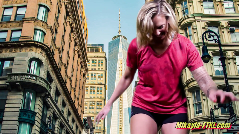 Tickled Giantess! Pt. 1: Super-Sized Mikayla!