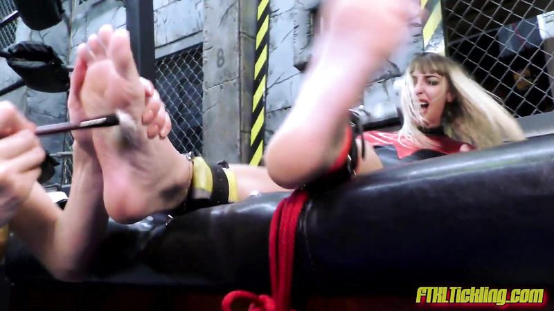 Tickle Wrestling Entertainment! Pt 13: Snake vs Komrade Killemov!