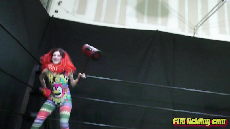 Tickle Wrestling Entertainment: Paula Bunion vs Punchy the Clown!