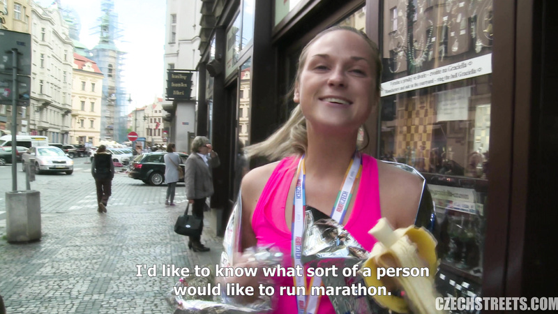 Prague marathon girl