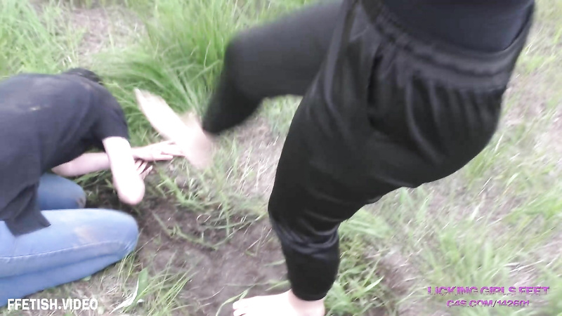 Valeria New Slave Girl For Humiliation Fresh Air, Nature And Dirty Feet