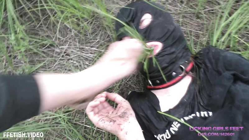 Valeria New Slave Girl For Humiliation Fresh Air, Nature And Dirty Feet