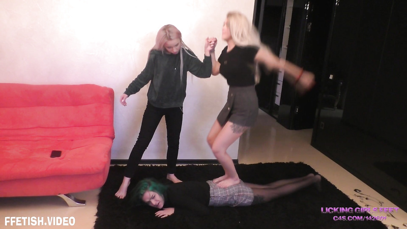 Kira And Nicole Pathetic Carpet For Merciless Girls Trampling And Foot Domination