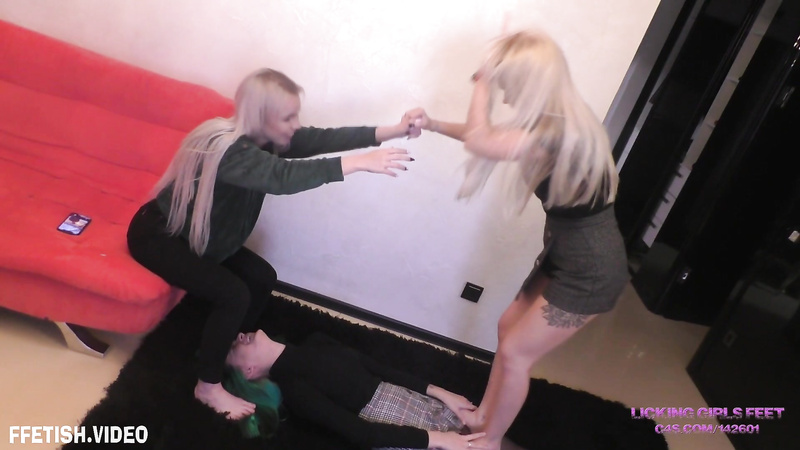 Kira And Nicole Pathetic Carpet For Merciless Girls Trampling And Foot Domination