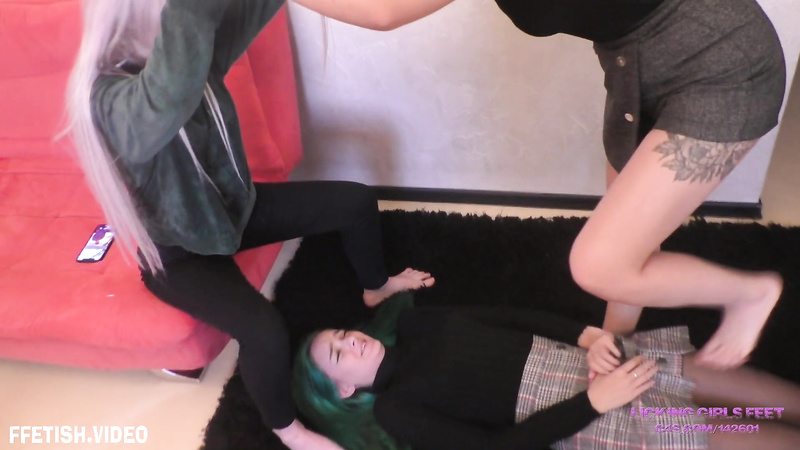 Kira And Nicole Pathetic Carpet For Merciless Girls Trampling And Foot Domination