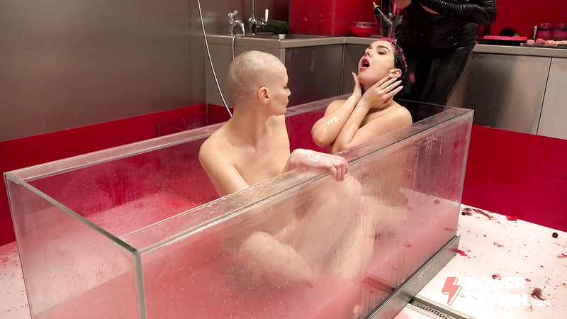 Fetish Slime Bathing